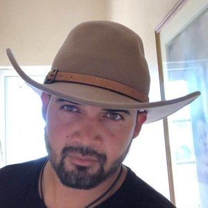 Meet your Posher, Darvin